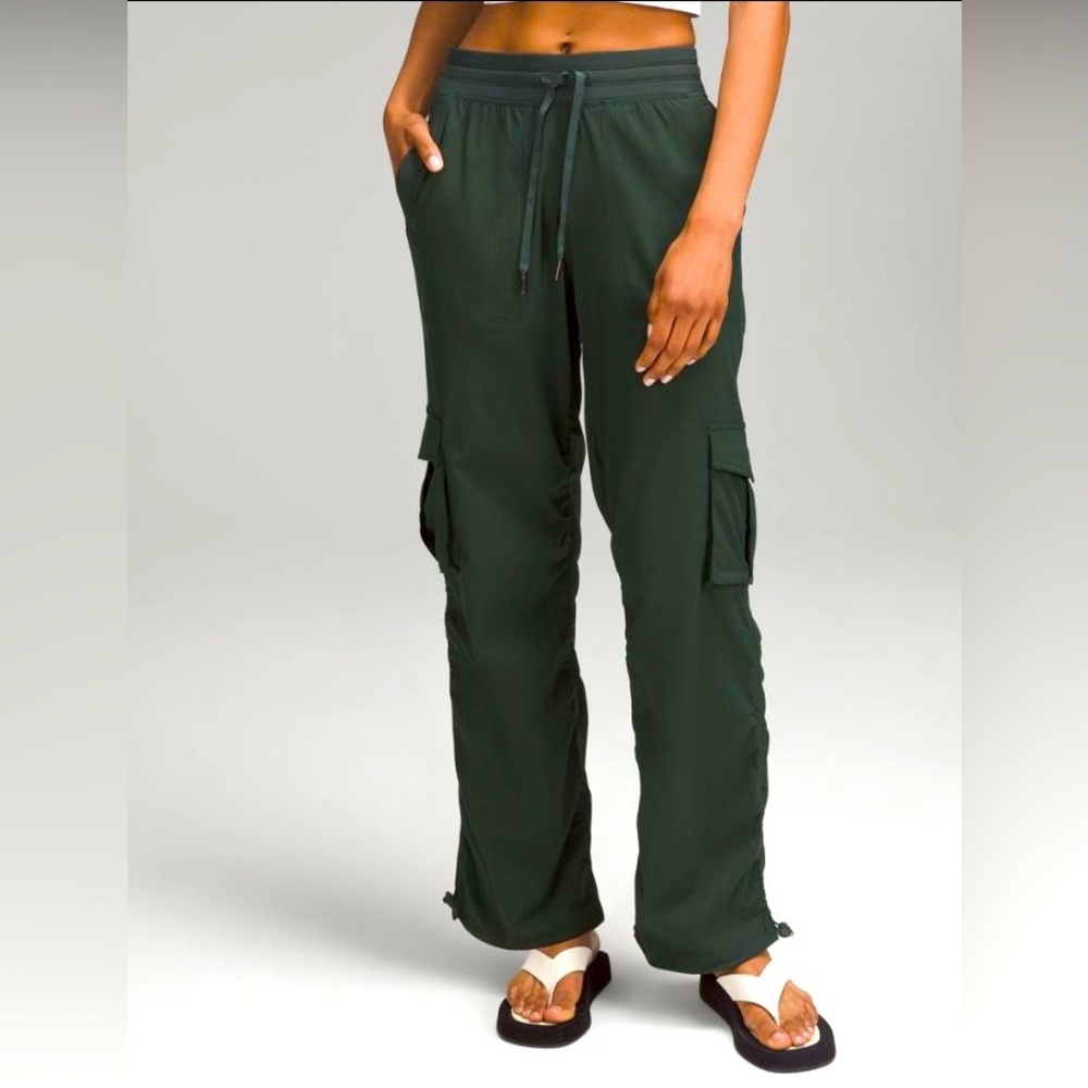 Lululemon dance studio cargo